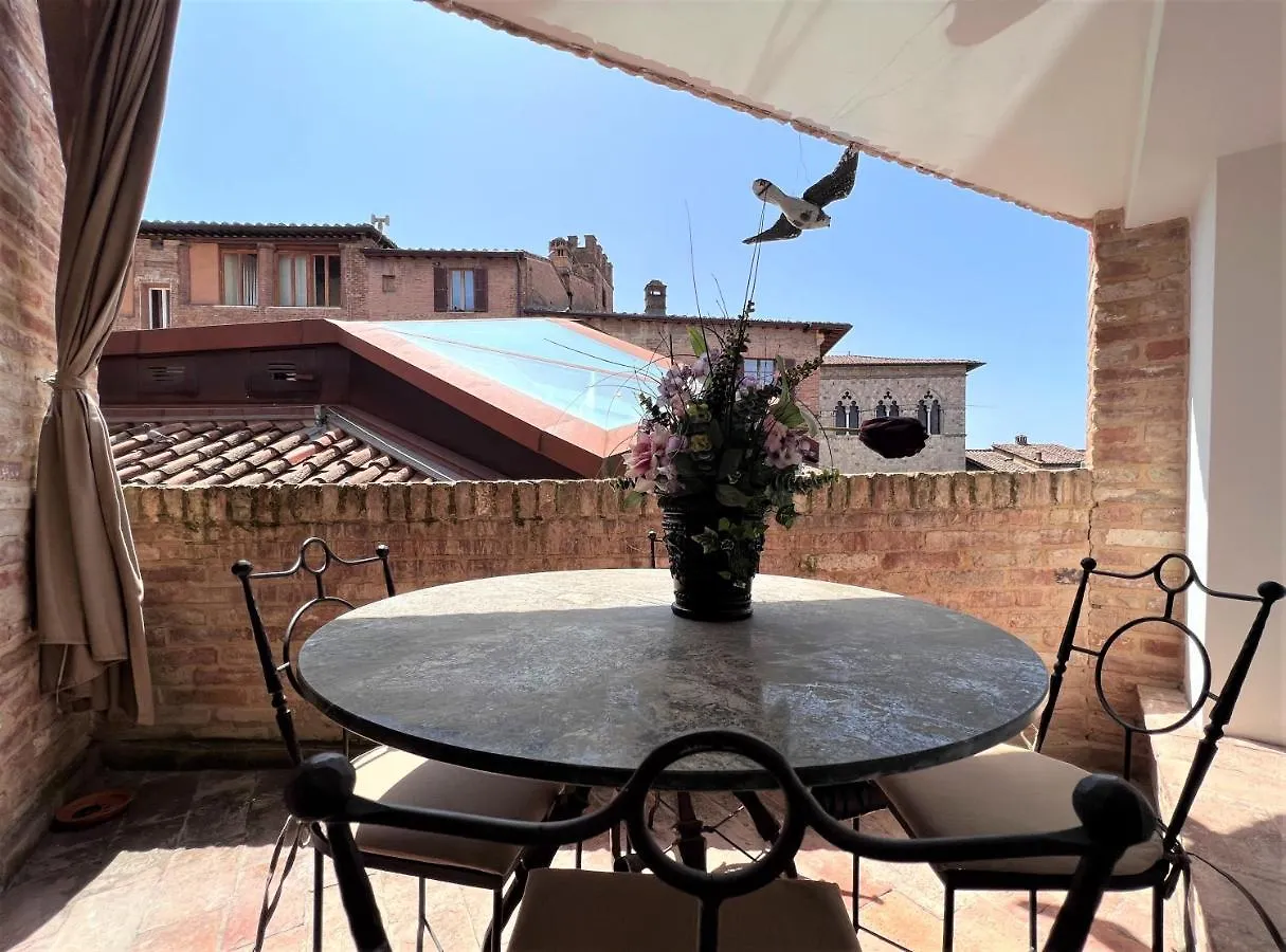 Apartment Il Terrazzo Di Tolomei Siena