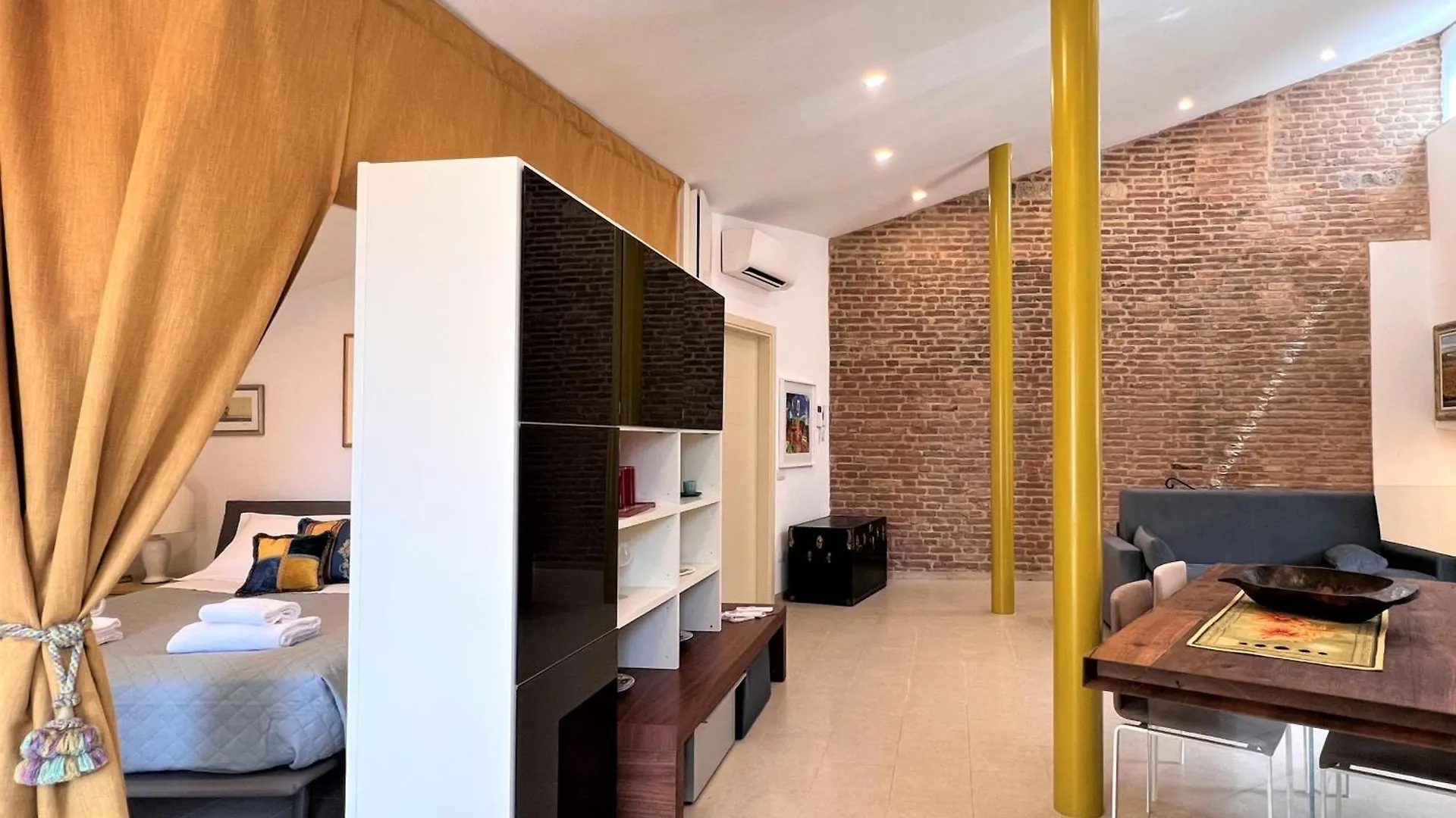 Apartment Il Terrazzo Di Tolomei Siena Italy